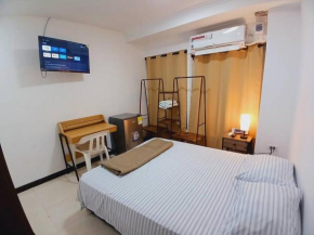 Confortable y Central Habitación a 1 cuadra de la playa y malecón